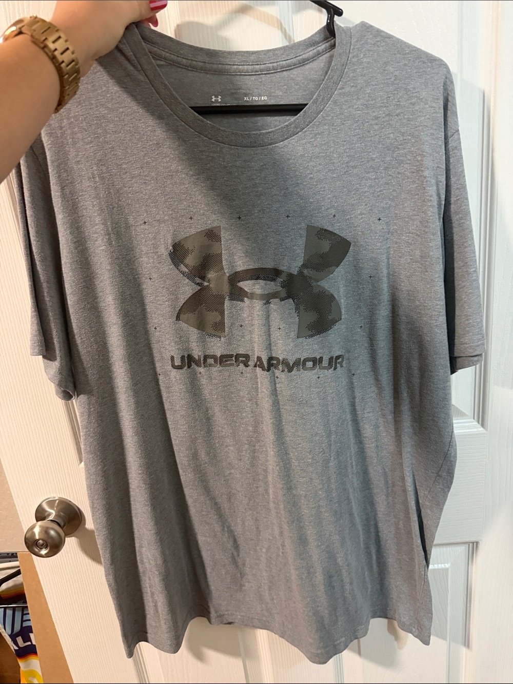 Under Armour Gray Short Sleeve Tee with Camouflage Logo